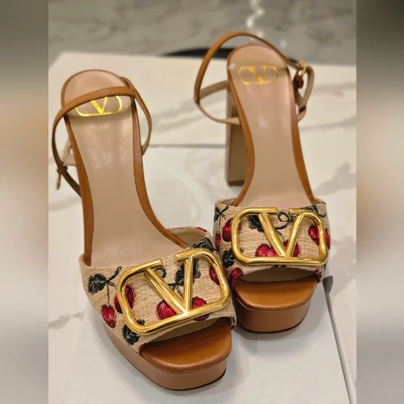 Valentino Women's Tan and Red Platform Heels - Picture 6 of 6